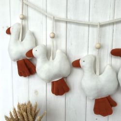 Garland with 5 geese nursery room decoration