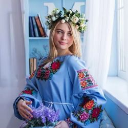 Vyshyvanka ukrainian embroidered blouse