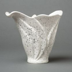 Handmade porcelaine vase