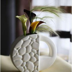 Vaso in porcellana fatto a mano con decoro unico